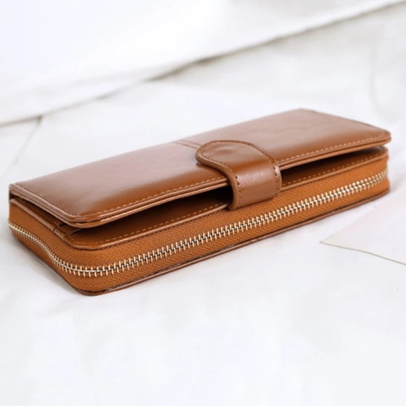 NEW PARMA Vegan Leather Wallet Wristlet - Picture 3 of 7